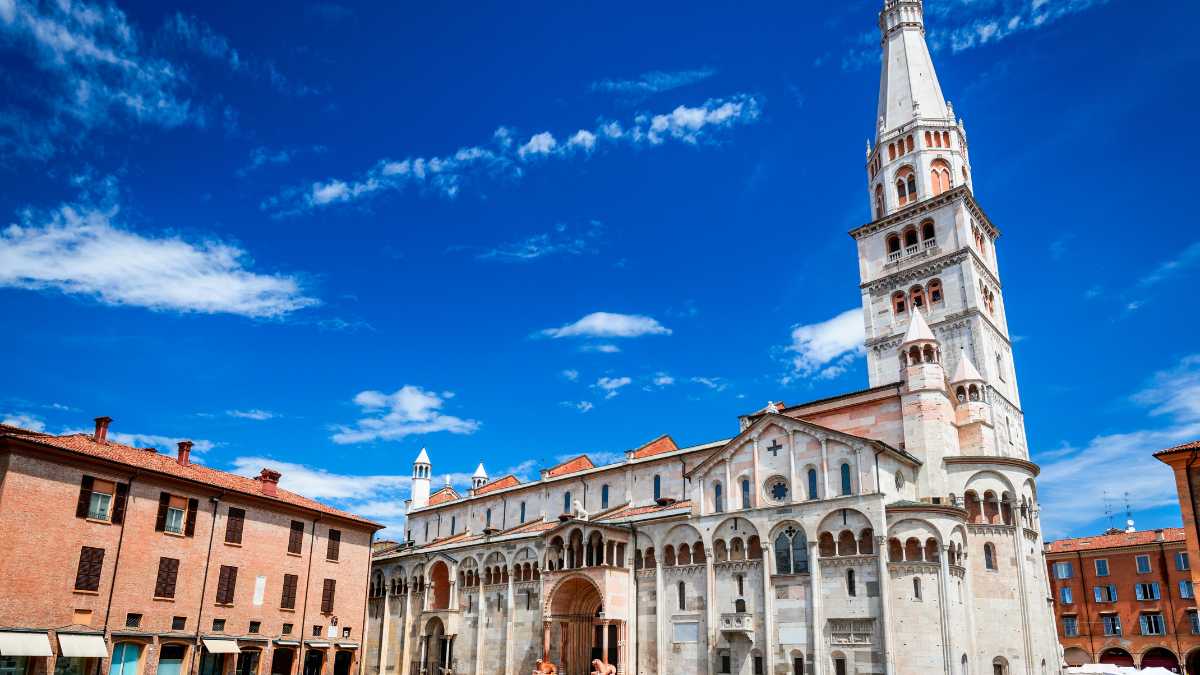 Scopri Modena: Musei, Parchi e Gite Fuori Porta